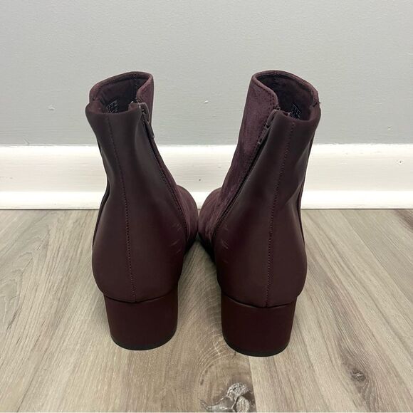 Women's Suede Ankle Boots in Plum - Picture 6 of 8